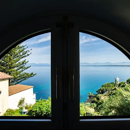 Borgo Dei Saraceni - & *
